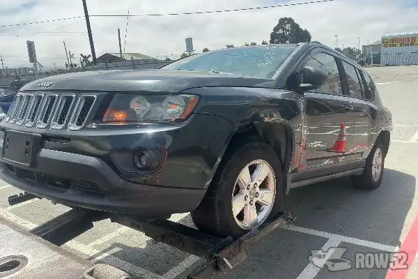 Photo of 2014 Jeep Compass