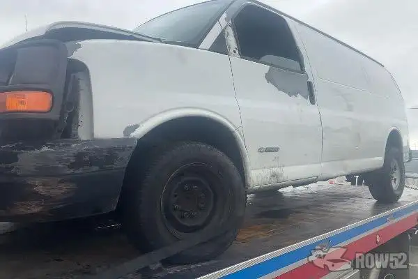 Photo of 2004 Chevrolet Express