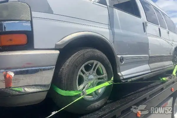 Photo of 2004 Chevrolet Express