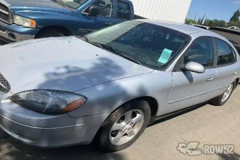 Photo of 2003 Ford Taurus