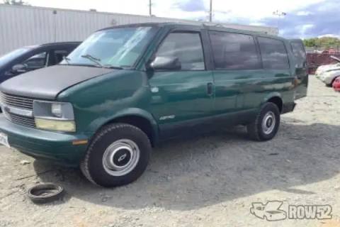 Photo of 1998 Chevrolet Astro