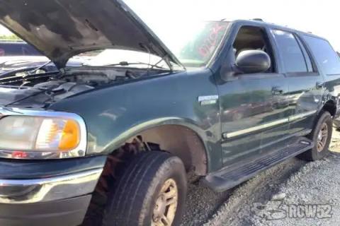 Photo of 2001 Ford Expedition