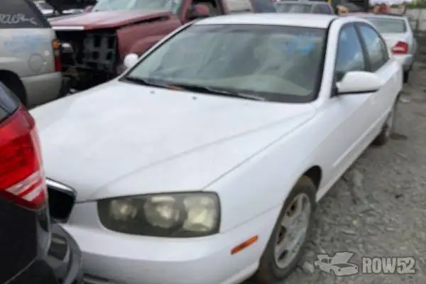 Photo of 2003 Hyundai Elantra