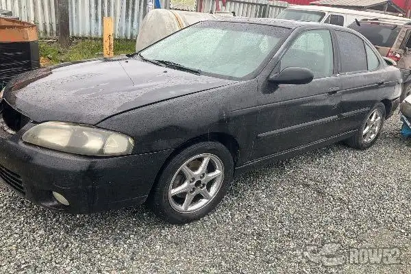 Photo of 2000 Nissan Sentra