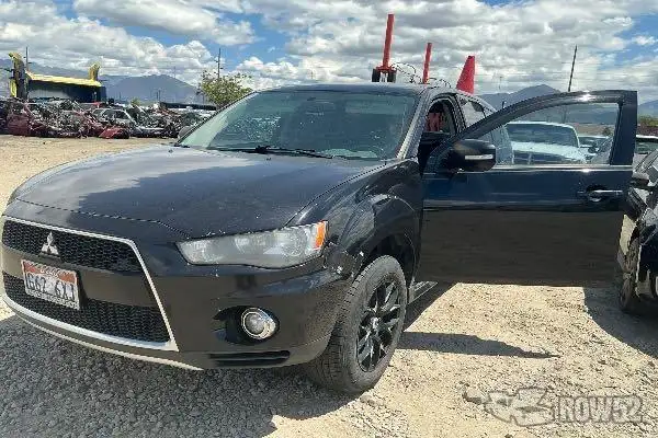Photo of 2013 Mitsubishi Outlander