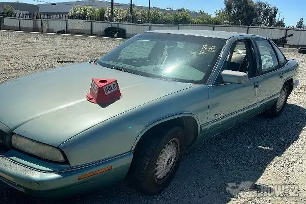 Photo of 1995 Buick Regal