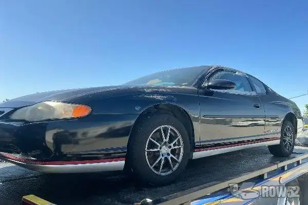 Photo of 2000 Chevrolet Monte Carlo