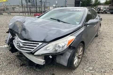 Photo of 2012 Hyundai Azera