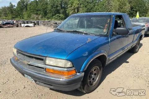 Photo of 2001 Chevrolet S10 Pickup