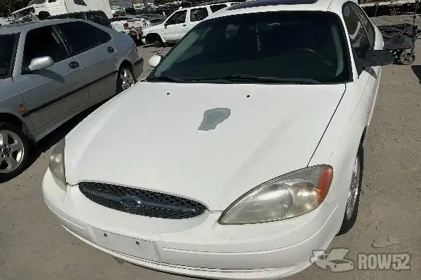 Photo of 2000 Ford Taurus