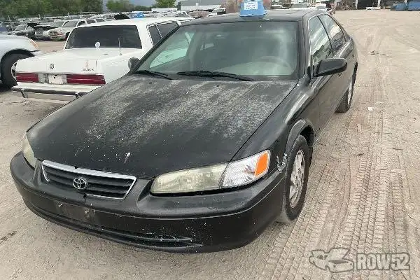 Photo of 1999 Toyota Camry