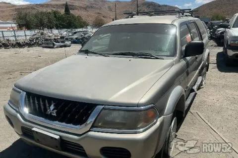 Photo of 2004 Mitsubishi Montero Sport