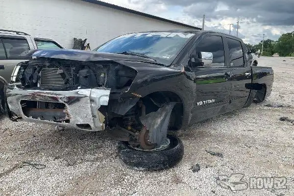 Photo of 2005 Nissan Titan
