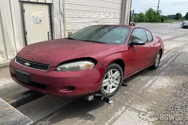 Photo of 2007 Chevrolet Monte Carlo