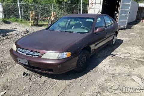 Photo of 1999 Nissan Altima
