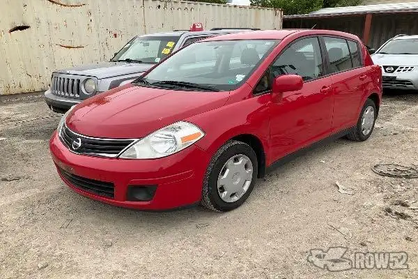 Photo of 2011 Nissan Versa