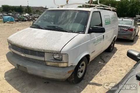 Photo of 1999 Chevrolet Astro