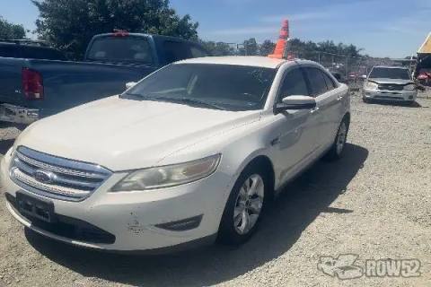 Photo of 2011 Ford Taurus