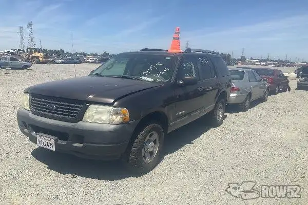 Photo of 2005 Ford Explorer