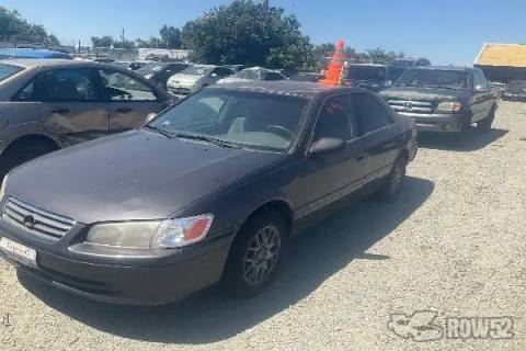 Photo of 2000 Toyota Camry