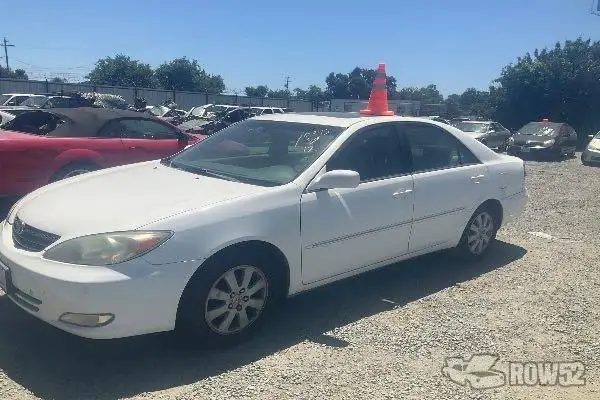 Photo of 2004 Toyota Camry