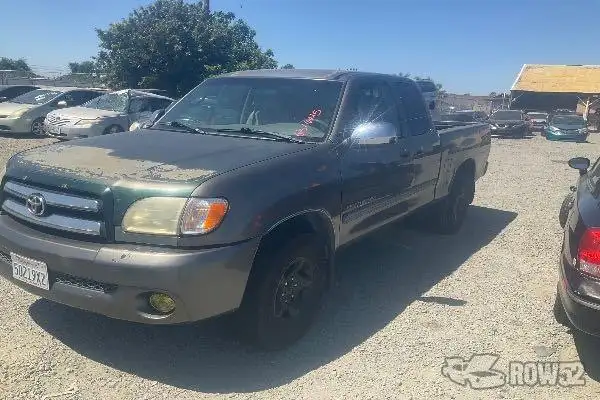 Photo of 2004 Toyota Tundra