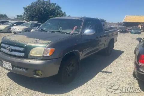 Photo of 2004 Toyota Tundra