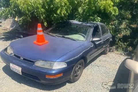 Photo of 1996 Geo Prizm