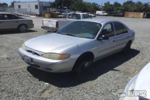 Photo of 2001 Ford Escort