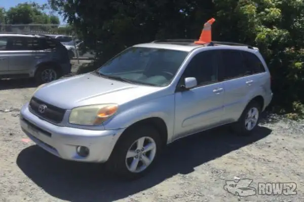 Photo of 2004 Toyota Rav4