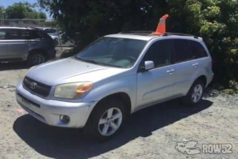 Photo of 2004 Toyota Rav4