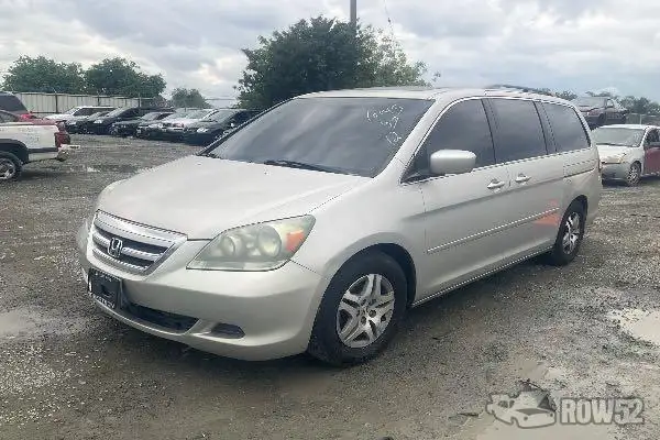 Photo of 2005 Honda Odyssey