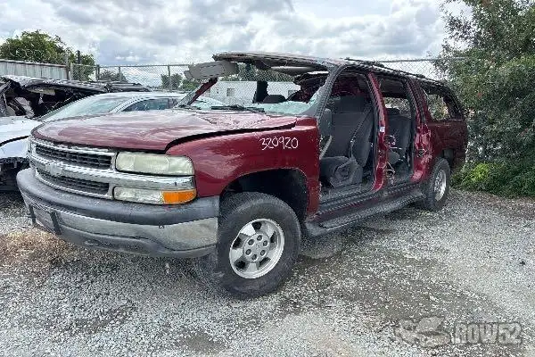 Photo of 2002 Chevrolet Suburban