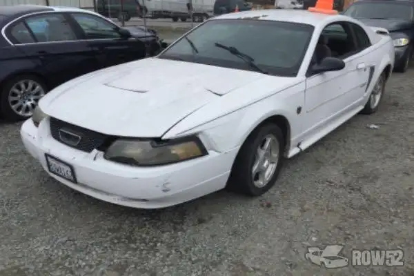 Photo of 2004 Ford Mustang