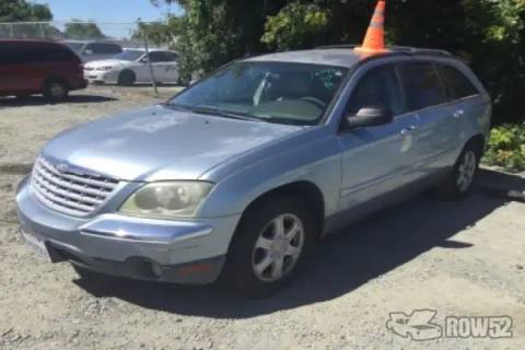 Photo of 2004 Chrysler Pacifica