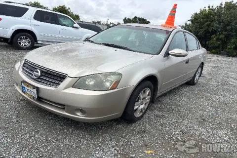 Photo of 2005 Nissan Altima