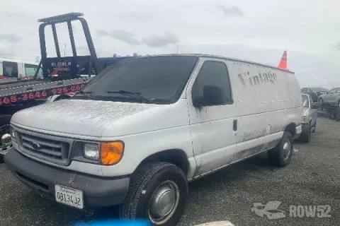 Photo of 2006 Ford Econoline