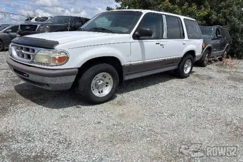 Photo of 1996 Ford Explorer