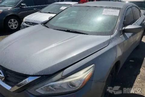 Photo of 2016 Nissan Altima