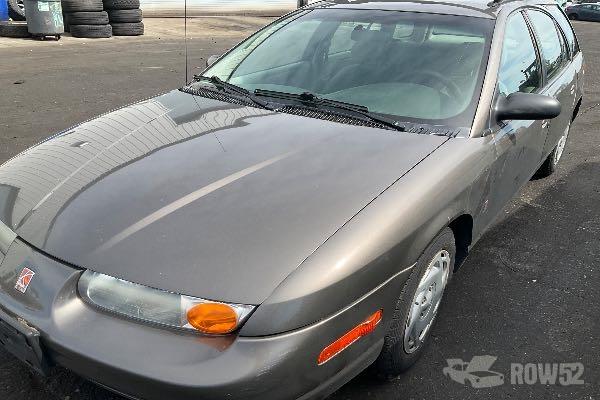 Photo of 2001 Saturn SW