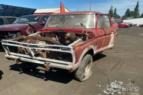 Photo of 1974 Ford Truck (Pre-81)
