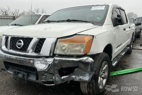 Photo of 2010 Nissan Titan