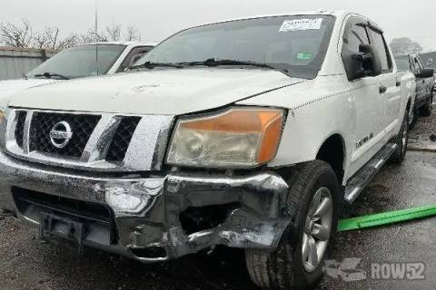 Photo of 2010 Nissan Titan