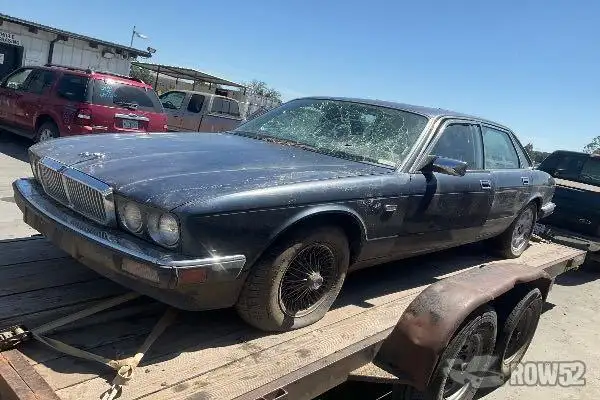 Photo of 1989 Jaguar XJ Sedan