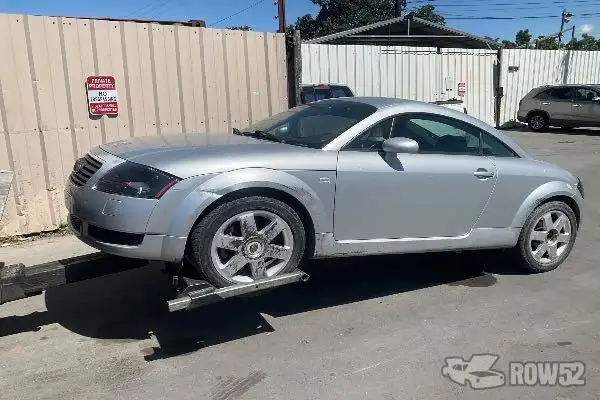Photo of 2000 Audi TT