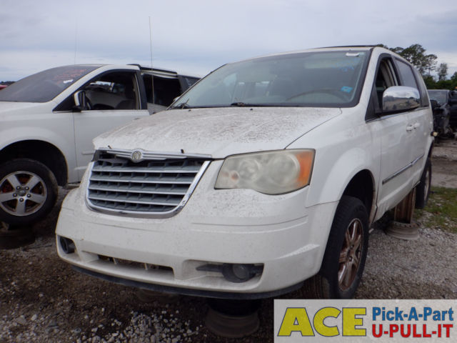 Photo of 2009 Chrysler Town And Country
