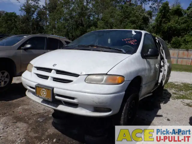 Photo of 1996 Dodge Caravan