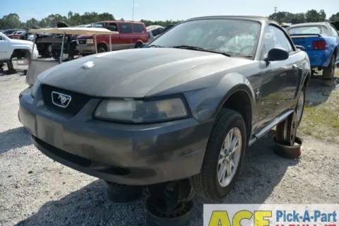 Photo of 2003 Ford Mustang