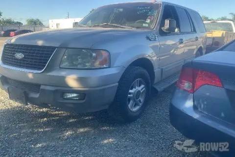 Photo of 2003 Ford Expedition