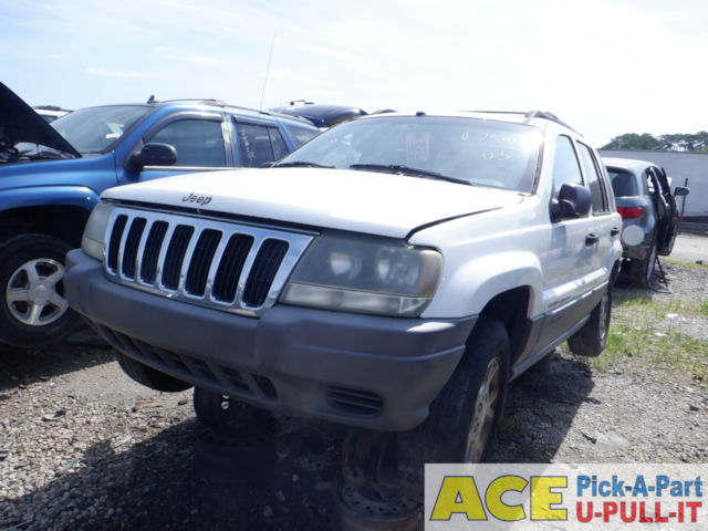 Photo of 2003 Jeep Grand Cherokee